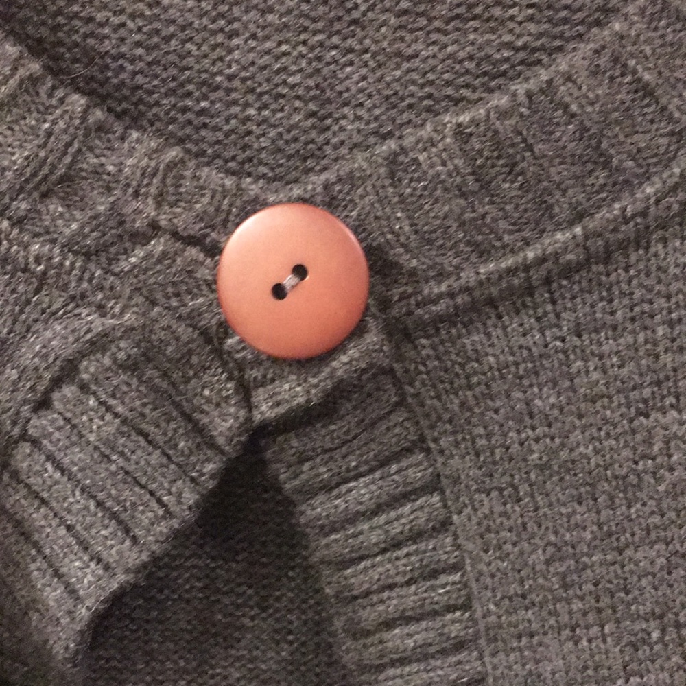 Sweater - Picture 3 of 4